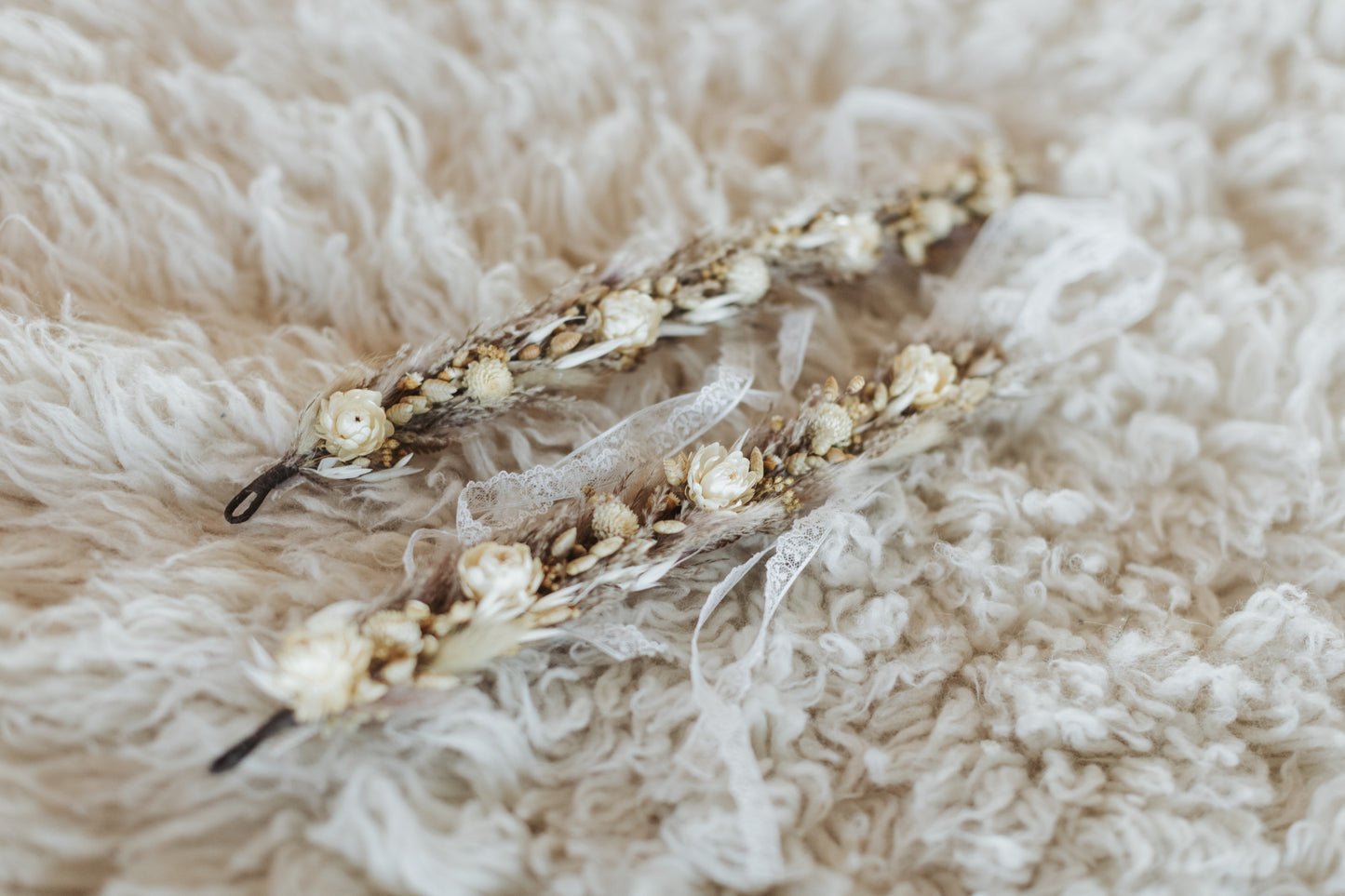 Neutral, Ivory wedding hair crown, dried flower hair wreath, mix of everlasting strawflower, oats, bunny tails and baby's breath