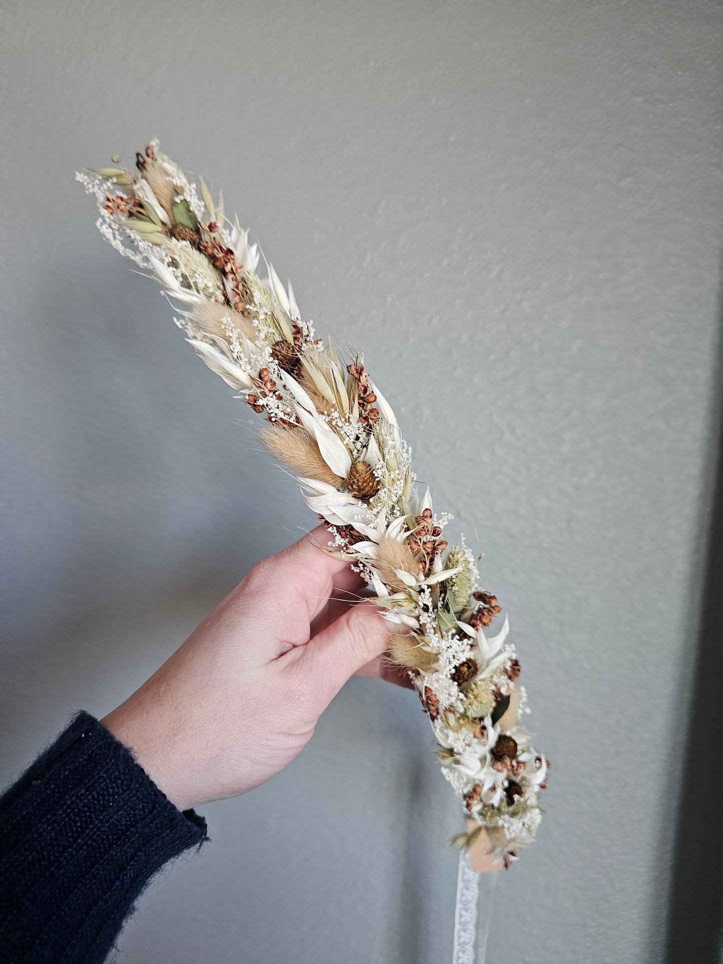 Nude and Light Green Dried Garden wedding hair crown, dried flower hair wreath, mix of Oats and Dried flowers